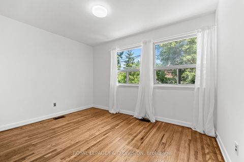 Photo 14 at 41 Clapperton Avenue, Birchmount, Toronto