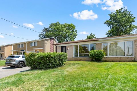 Photo 32 at 41 Clapperton Avenue, Birchmount, Toronto