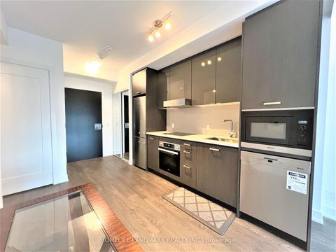 Photo 4 at 1105 - 11 Lillian Street, Mount Pleasant West, Toronto