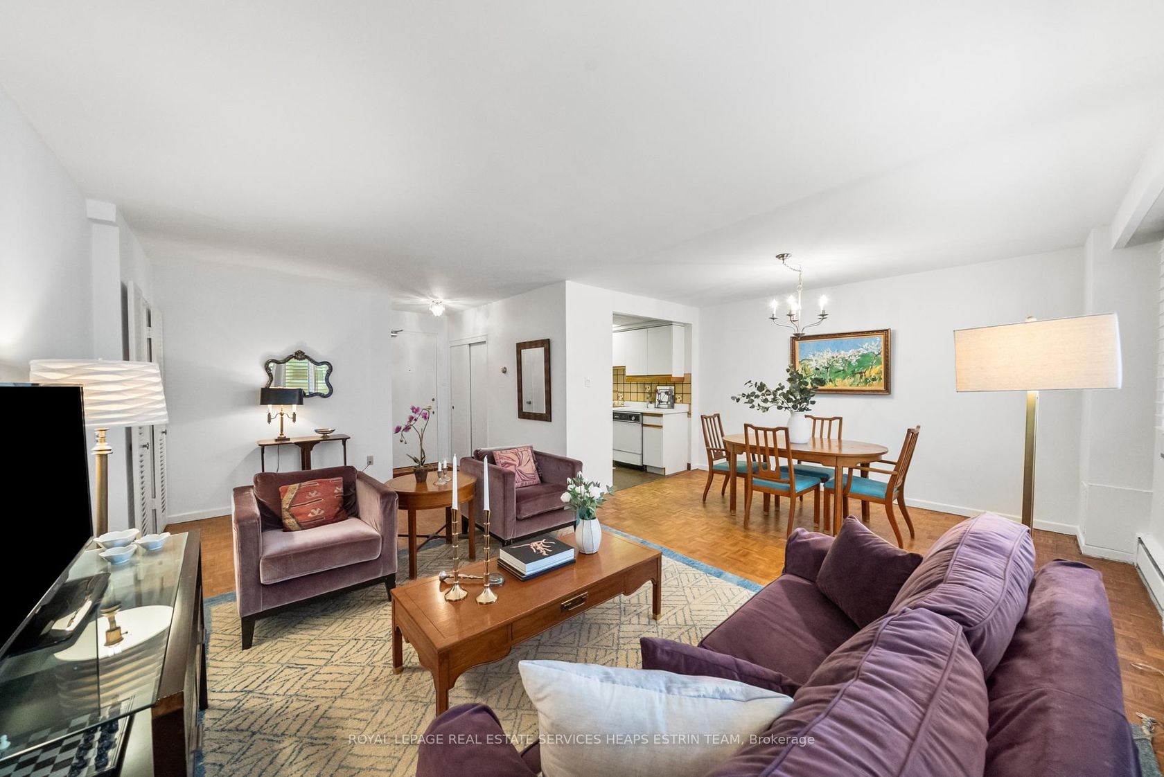 204 - 581 Avenue Road, St. Clair, Toronto 