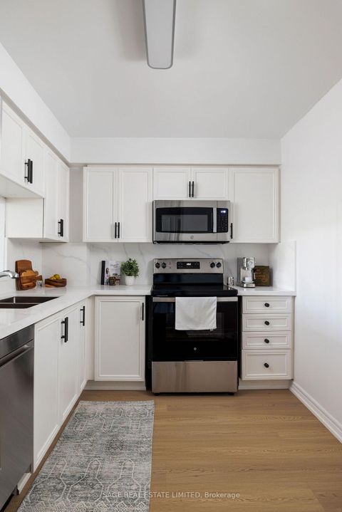 Photo 7 at 205 - 1700 Eglinton Avenue E, Victoria Village, Toronto