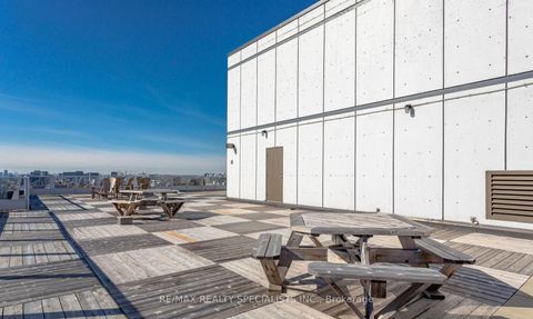 Photo 19 at 519 - 700 King Street W, Niagara, Toronto