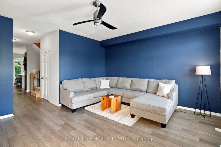 Photo 8 at 2333 Sutton Drive, Orchard, Burlington