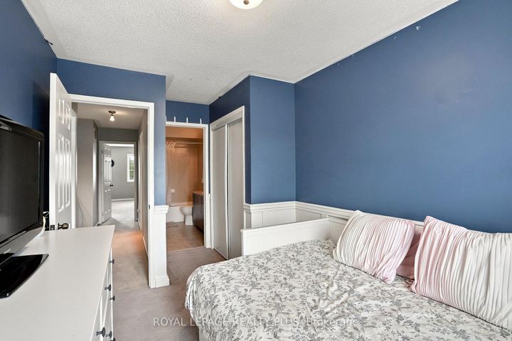 Photo 25 at 2333 Sutton Drive, Orchard, Burlington