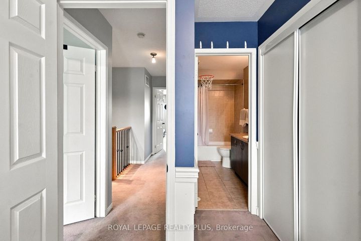 Photo 26 at 2333 Sutton Drive, Orchard, Burlington