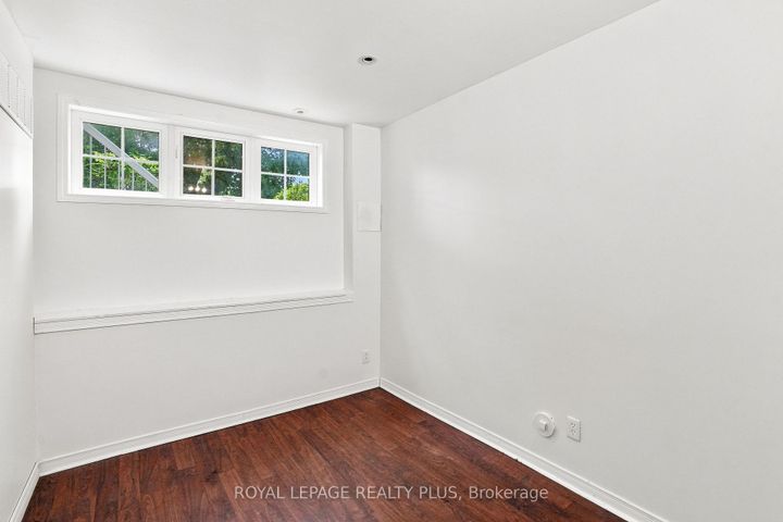 Photo 33 at 2333 Sutton Drive, Orchard, Burlington