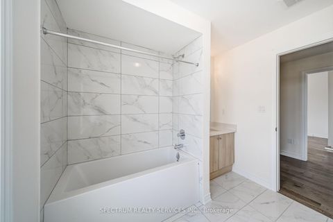 Photo 38 at 52 Father Muckle Avenue, Keswick South, Georgina