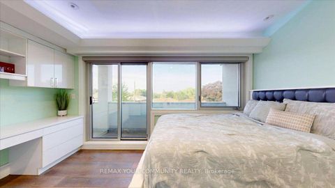 Photo 35 at 64 Aviemore Drive, Humber Summit, Toronto