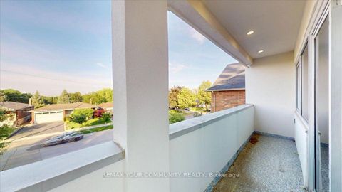 Photo 36 at 64 Aviemore Drive, Humber Summit, Toronto