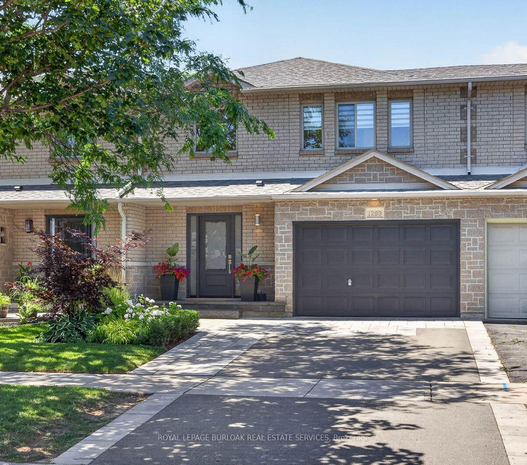 1253 Stephenson Drive, Brant, Burlington 2