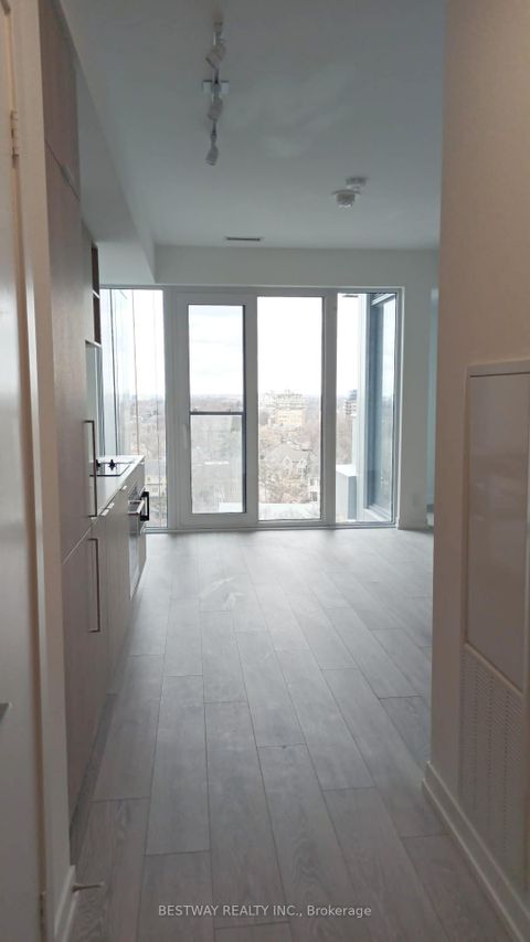 Photo 0 at 1611 - 2020 Bathurst Street, Cedarvale, Toronto