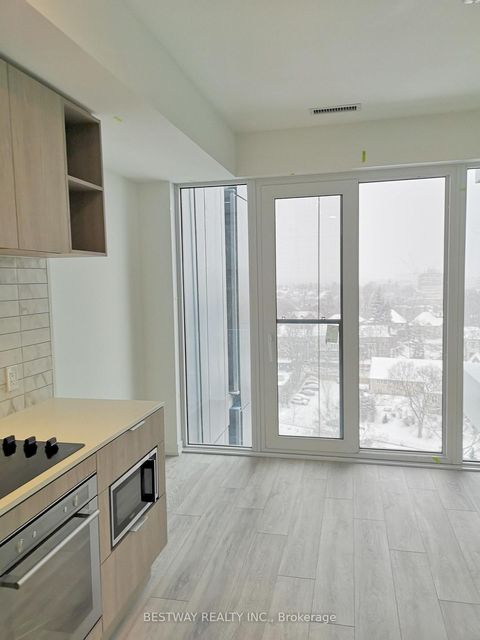 Photo 5 at 1611 - 2020 Bathurst Street, Cedarvale, Toronto