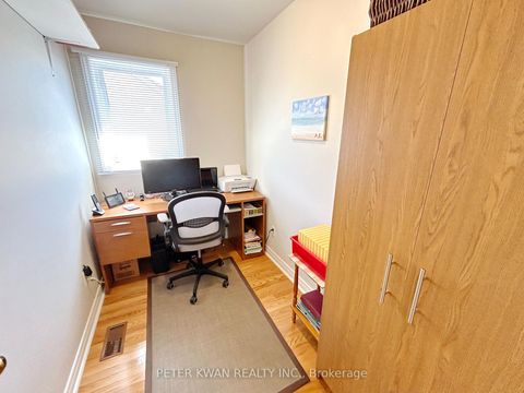 Photo 23 at 664 Society Crescent, Summerhill Estates, Newmarket