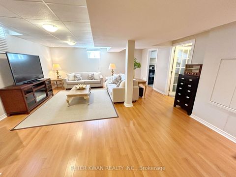 Photo 27 at 664 Society Crescent, Summerhill Estates, Newmarket