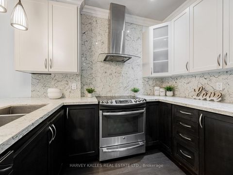 Photo 8 at 126 - 2351 Kennedy Road, Malvern West, Toronto
