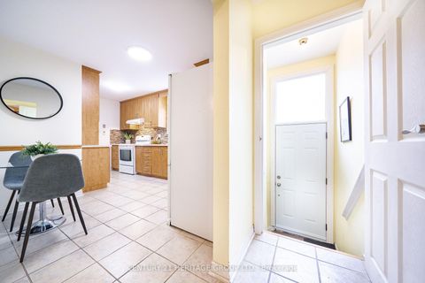Photo 31 at 33 Elise Terrace, Newtonbrook West, Toronto