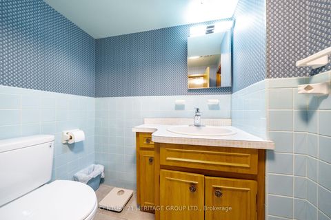 Photo 40 at 33 Elise Terrace, Newtonbrook West, Toronto