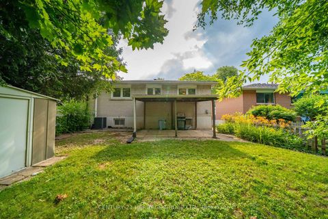 Photo 47 at 33 Elise Terrace, Newtonbrook West, Toronto