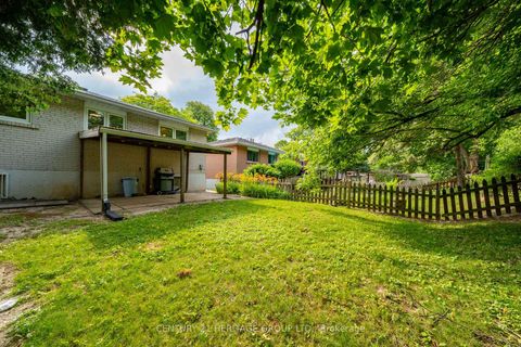 Photo 48 at 33 Elise Terrace, Newtonbrook West, Toronto