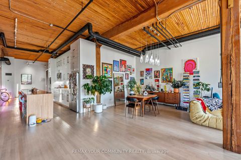 Photo 15 at 301 - 993 Queen Street W, Bellwoods, Toronto