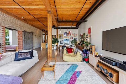 Photo 26 at 301 - 993 Queen Street W, Bellwoods, Toronto