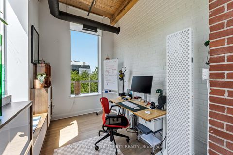 Photo 34 at 301 - 993 Queen Street W, Bellwoods, Toronto