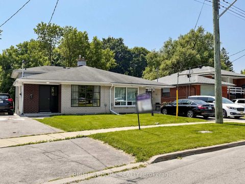 Photo 1 at 65 Darlingside Drive, West Hill, Toronto