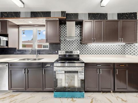 Photo 5 at 65 Darlingside Drive, West Hill, Toronto