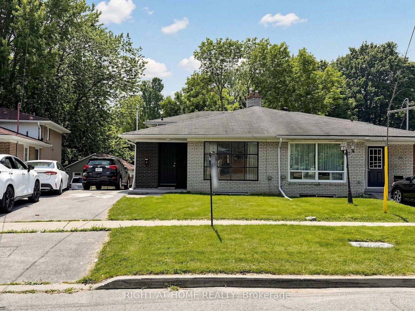 65 Darlingside Drive, West Hill, Toronto 