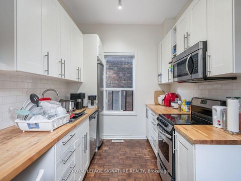 Photo 18 at 725 Dovercourt Road, Little Italy, Toronto