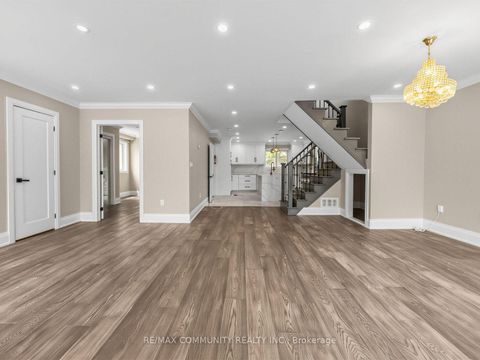 Photo 5 at 12 Janray Drive, Woburn, Toronto