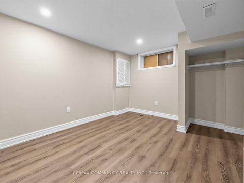 Photo 20 at 12 Janray Drive, Woburn, Toronto