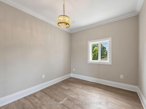 Photo 28 at 12 Janray Drive, Woburn, Toronto