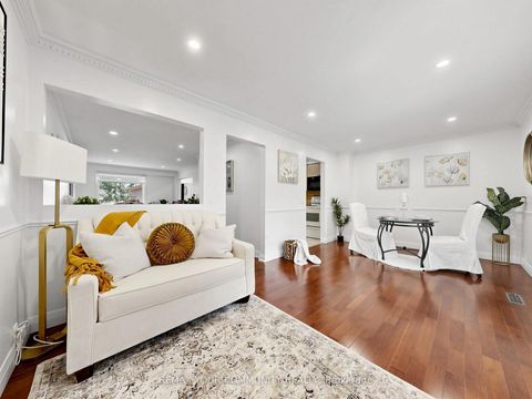 Photo 15 at 59 Valley Stream Drive, Milliken, Toronto