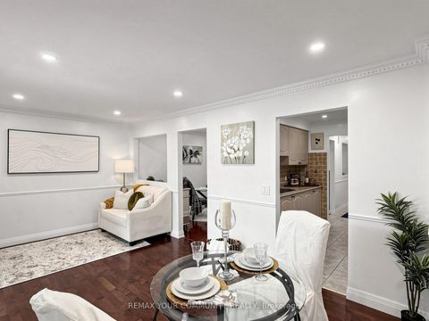 Photo 16 at 59 Valley Stream Drive, Milliken, Toronto