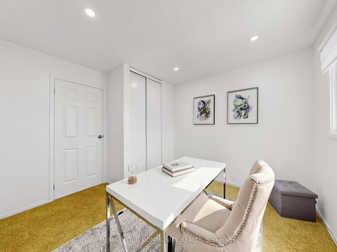 Photo 26 at 59 Valley Stream Drive, Milliken, Toronto