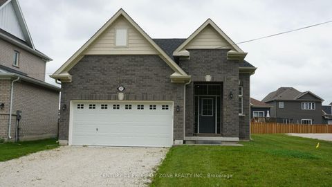 Photo 2 at 227 Mowat Street N, Stayner, Clearview