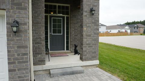 Photo 3 at 227 Mowat Street N, Stayner, Clearview