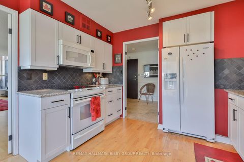 Photo 12 at 1033 - 22 Southport Street, Swansea, Toronto