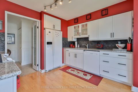 Photo 13 at 1033 - 22 Southport Street, Swansea, Toronto