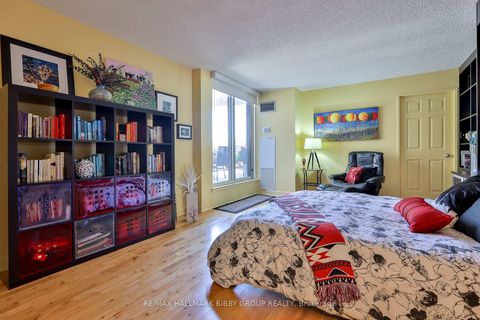 Photo 21 at 1033 - 22 Southport Street, Swansea, Toronto