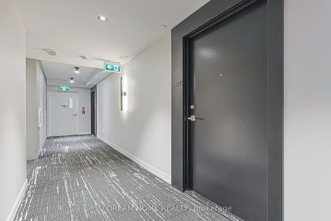 Photo 2 at 3802 - 85 Wood Street, Yonge Corridor, Toronto