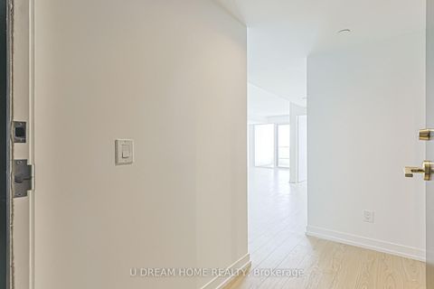 Photo 3 at 3802 - 85 Wood Street, Yonge Corridor, Toronto