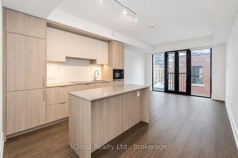 Photo 3 at 303 - 123 Portland Street, Waterfront Communities C1, Toronto
