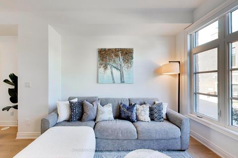 Photo 10 at 30 - 80 Daisy Avenue, Long Branch, Toronto