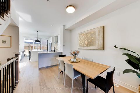 Photo 12 at 30 - 80 Daisy Avenue, Long Branch, Toronto
