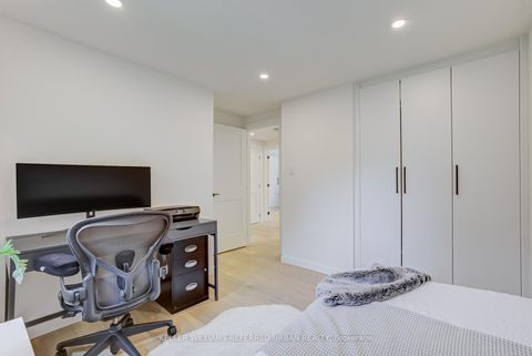 Photo 28 at 7 Cossar Drive, Aurora Highlands, Aurora