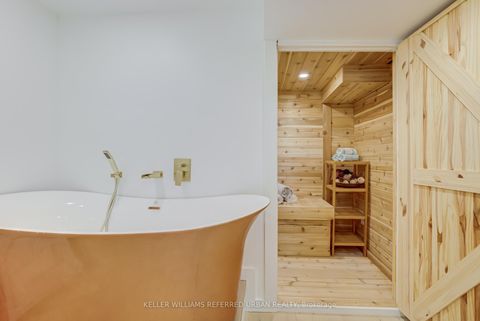 Photo 41 at 7 Cossar Drive, Aurora Highlands, Aurora