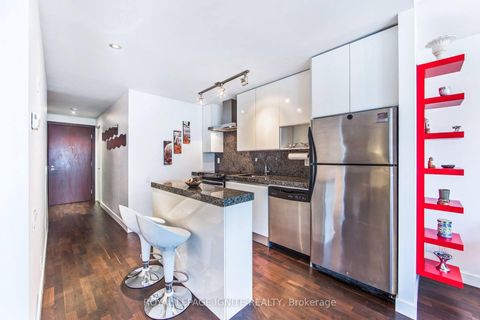 Photo 2 at 406 - 75 Portland Street, Waterfront Communities C1, Toronto