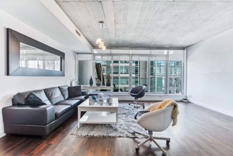 Photo 4 at 406 - 75 Portland Street, Waterfront Communities C1, Toronto